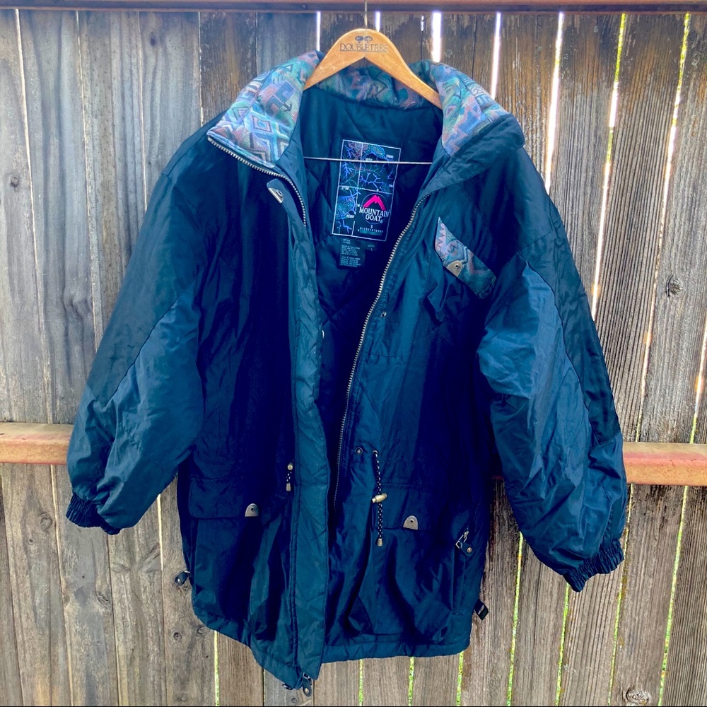 Mountain Goat vintage black winter jacket sz L